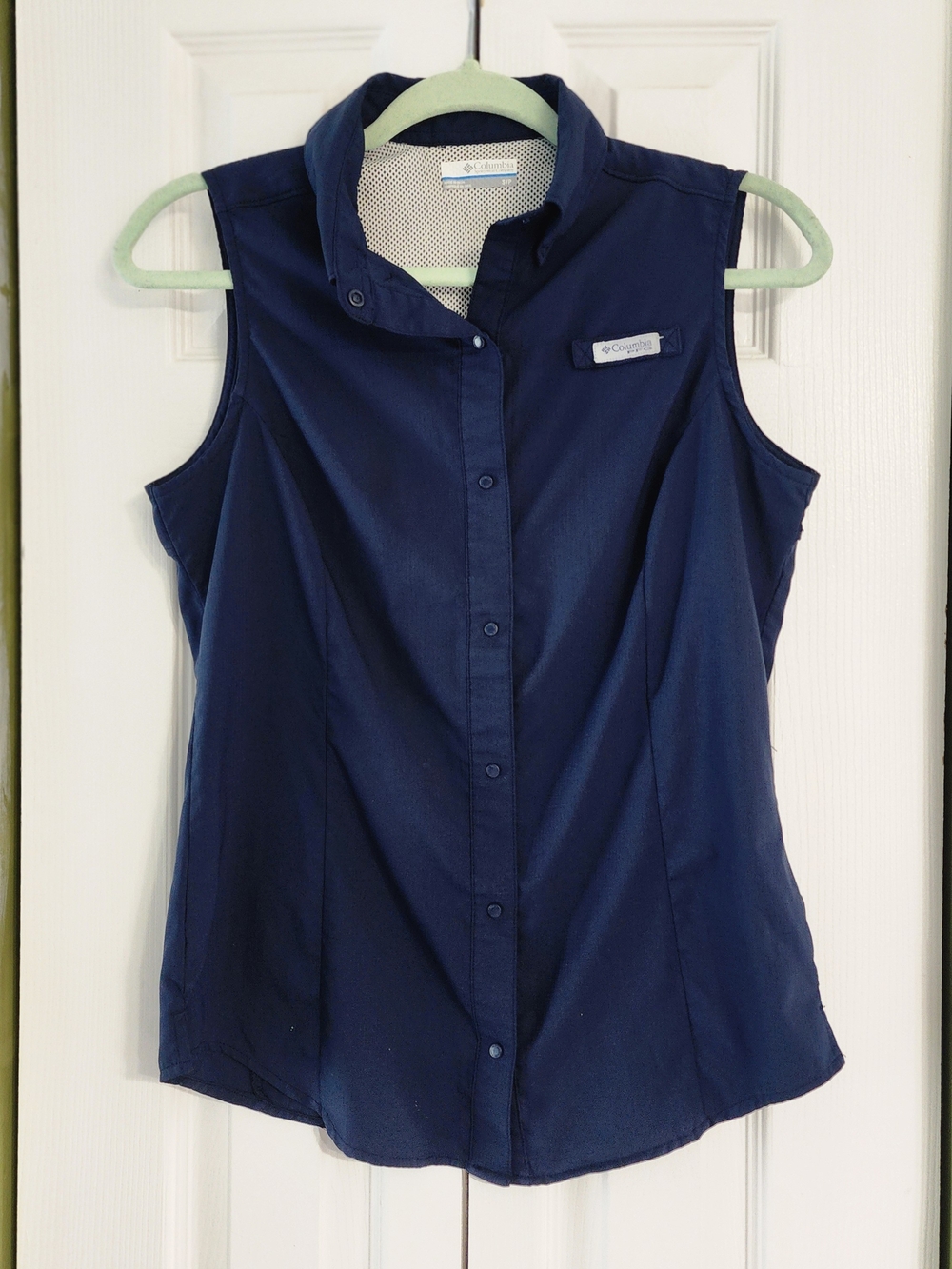 Columbia Womens Hiking Wear Navy Button-Down Performance Shirt Size SP